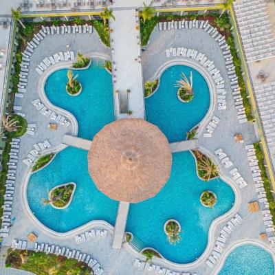 Dream Fun World Hotel